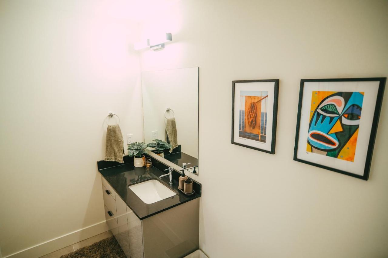 Chic Cozy Retreat - 2Br - Stunning North End Views Apartment Halifax Exterior photo